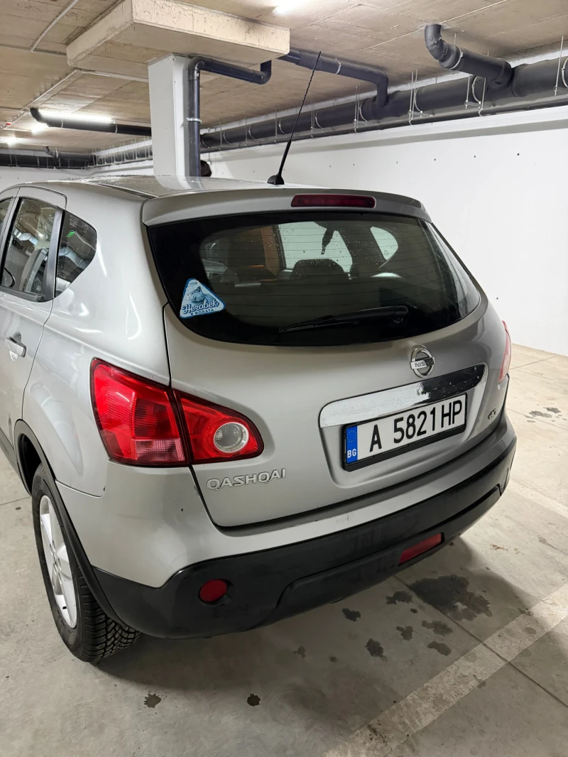 Nissan Qashqai 2.0 4x4, снимка 4 - Автомобили и джипове - 53565821
