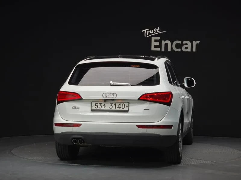 Audi Q5, снимка 4 - Автомобили и джипове - 54847250