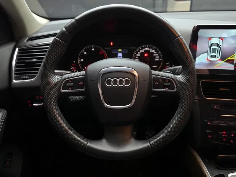 Audi Q5, снимка 13 - Автомобили и джипове - 54847250
