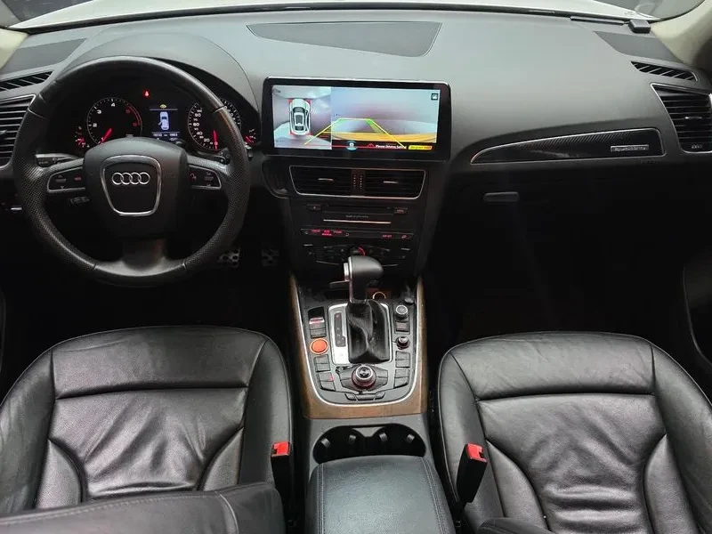 Audi Q5, снимка 7 - Автомобили и джипове - 54847250