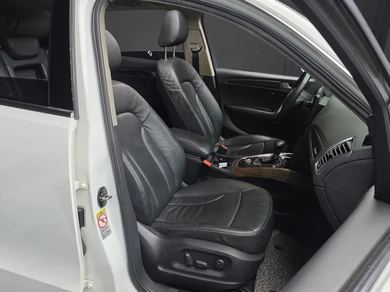 Audi Q5, снимка 12 - Автомобили и джипове - 54847250