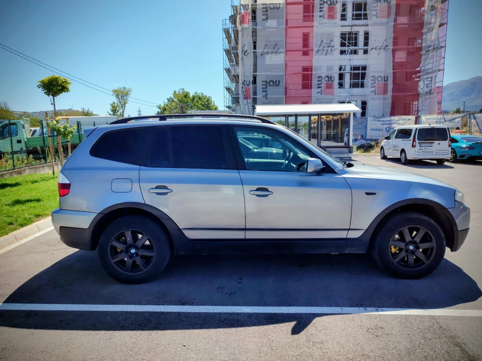 BMW X3 Фейслифт 2.0д - изображение 4