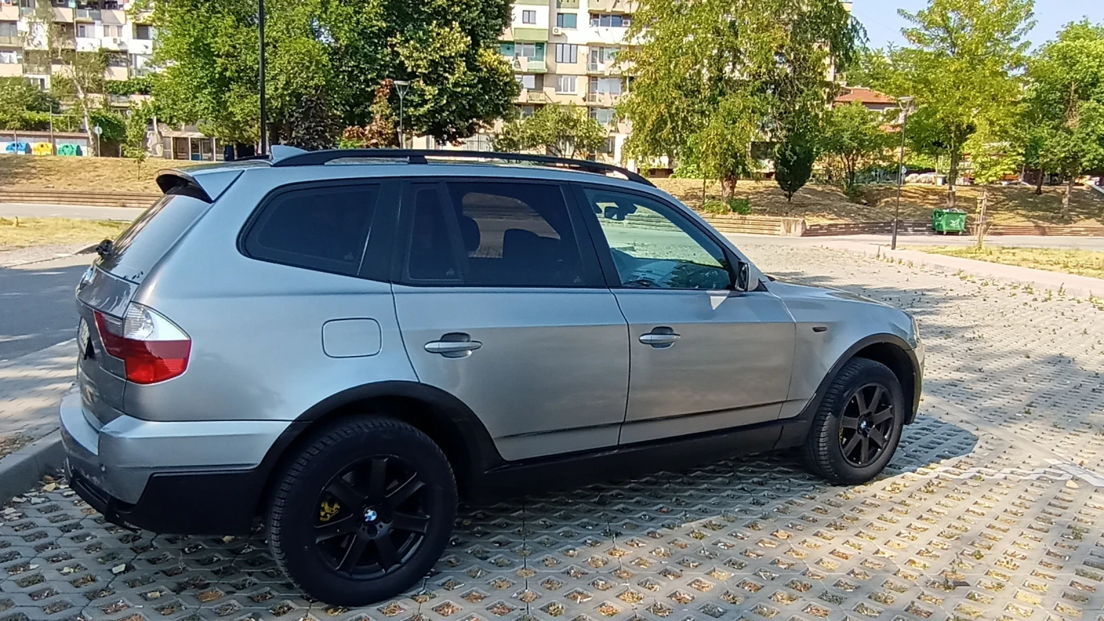 BMW X3 Фейслифт 2.0д - изображение 5