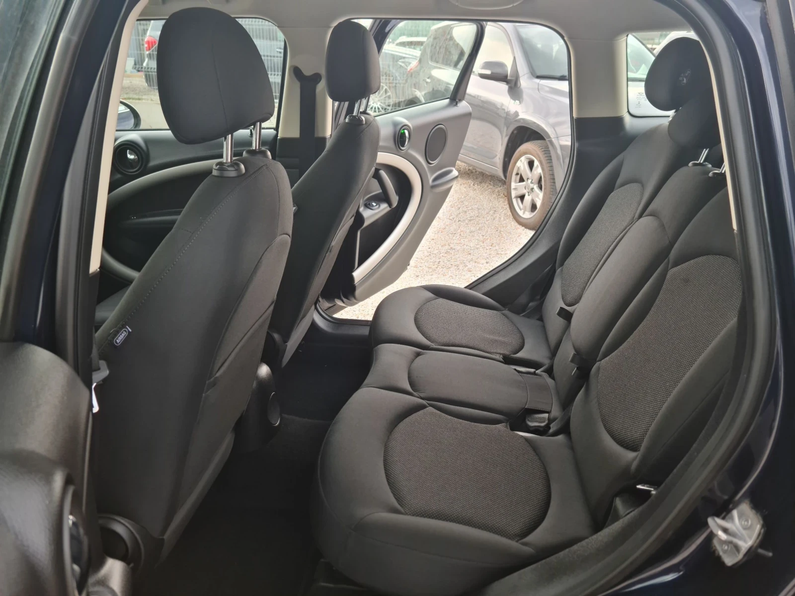 Mini Countryman 2.0 D / avtomat / navi / E 6 | Mobile.bg   12