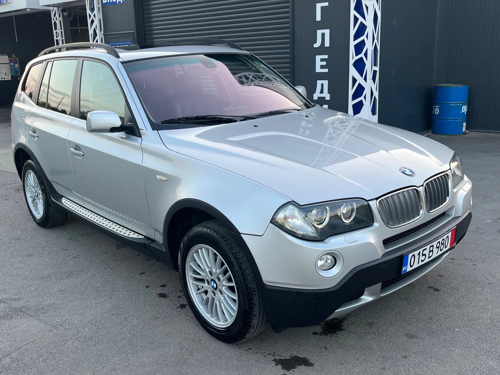BMW X3 3.0D 218k.c - изображение 3
