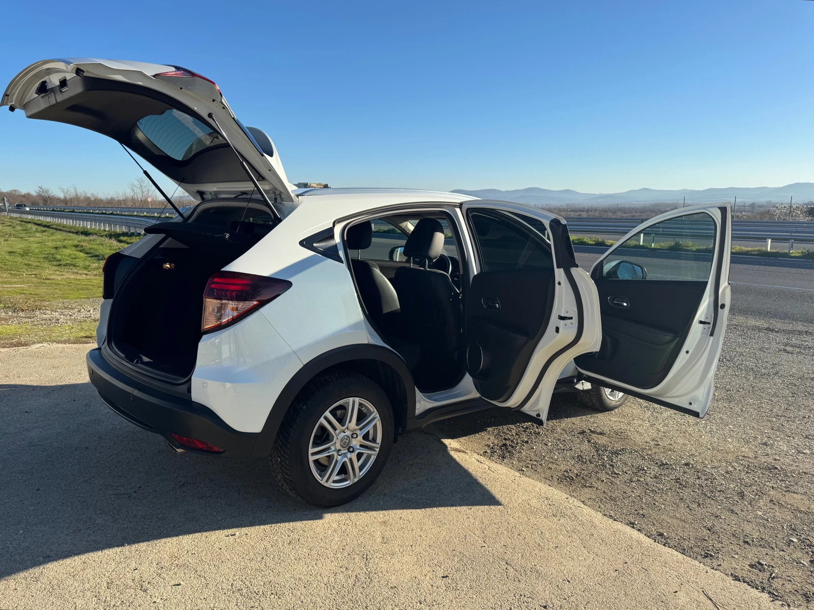 Honda Hr-v 1.5 122000km.100% - изображение 9