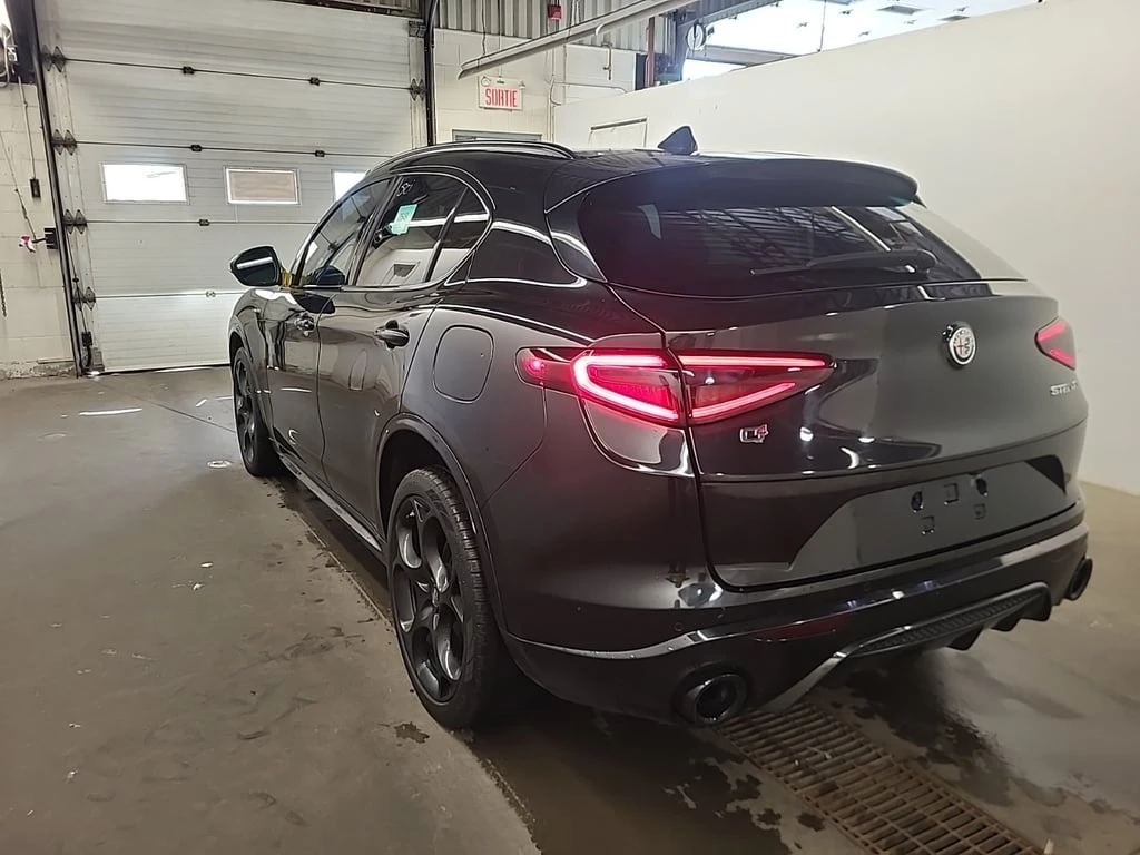 Alfa Romeo Stelvio * VELOCE * CARFAX * БЕЗ ПЪРВОНАЧАЛНА ВНОСКА - изображение 4