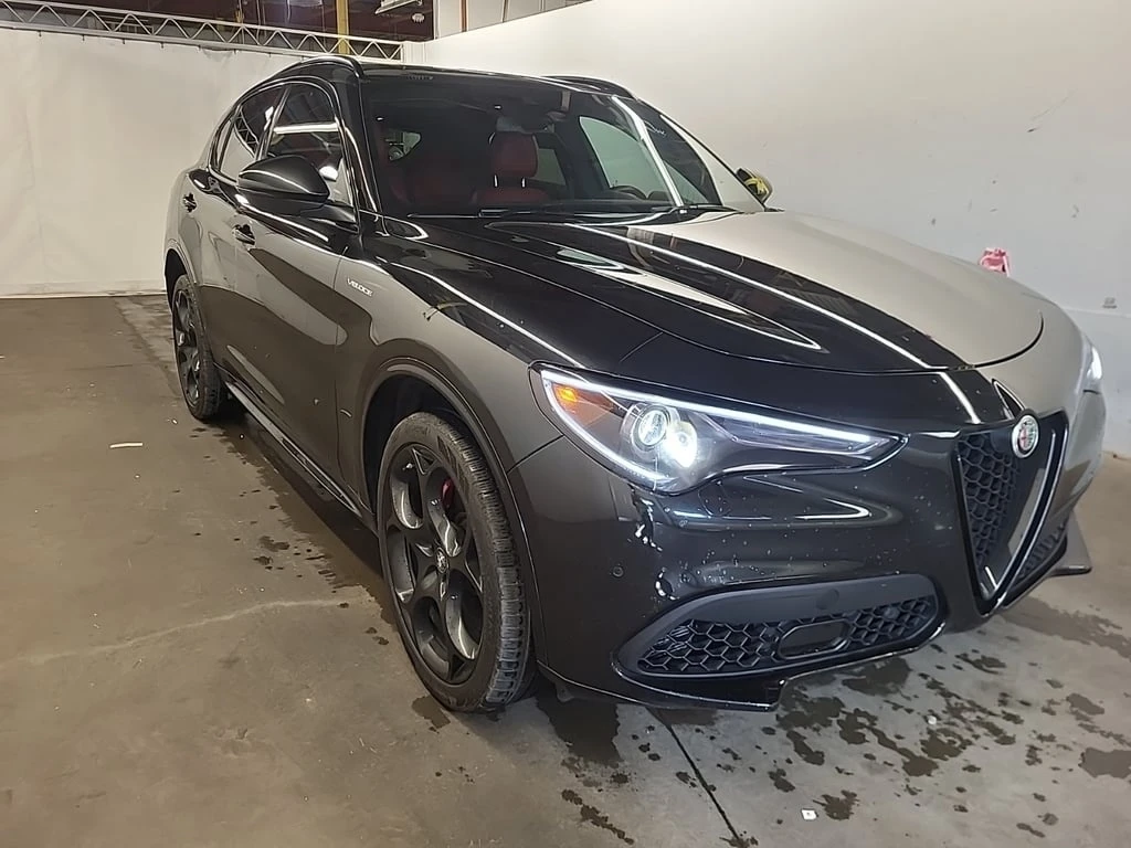 Alfa Romeo Stelvio * VELOCE * CARFAX * БЕЗ ПЪРВОНАЧАЛНА ВНОСКА - изображение 2