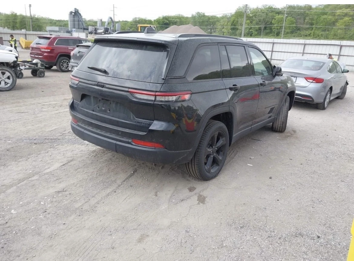 Jeep Grand cherokee LIMITED 4X4, снимка 2 - Автомобили и джипове - 54630446