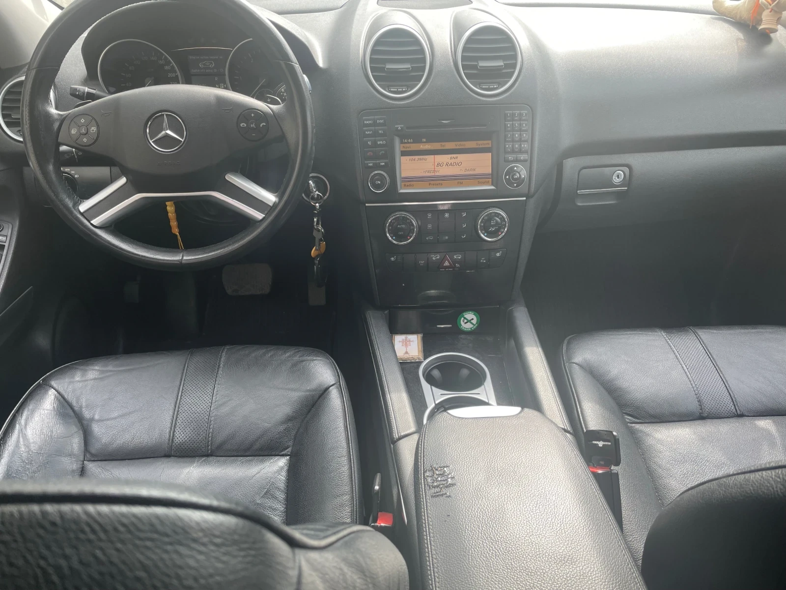 Mercedes-Benz ML 320, снимка 8 - Автомобили и джипове - 55282080