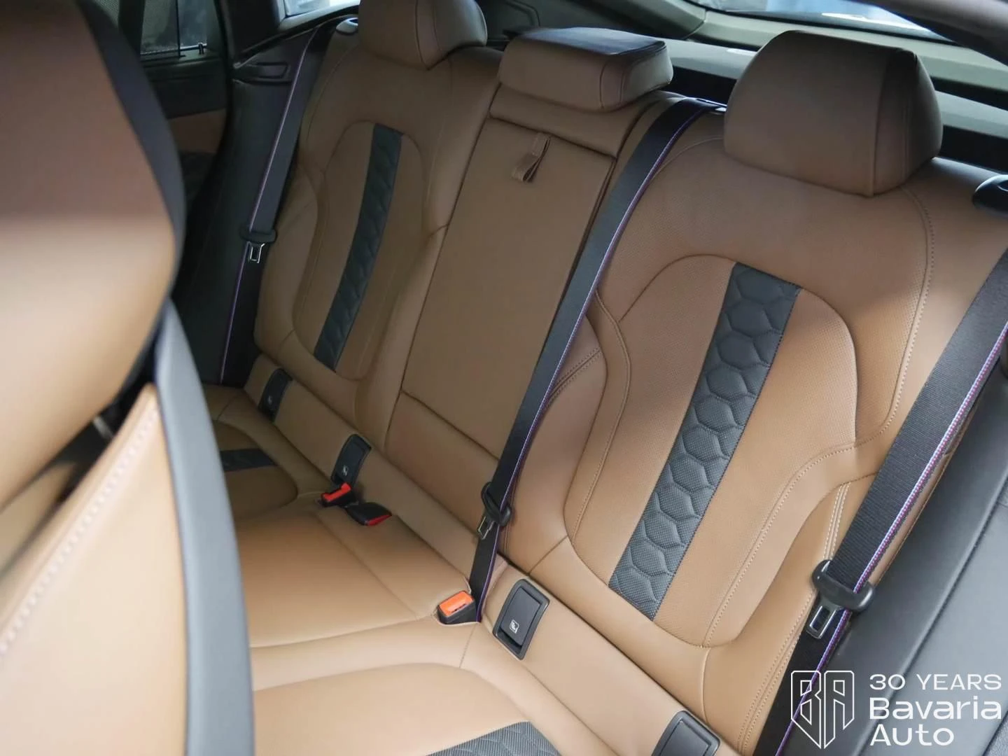 BMW X6 M Competition Sportautomatic, снимка 8 - Автомобили и джипове - 56302710
