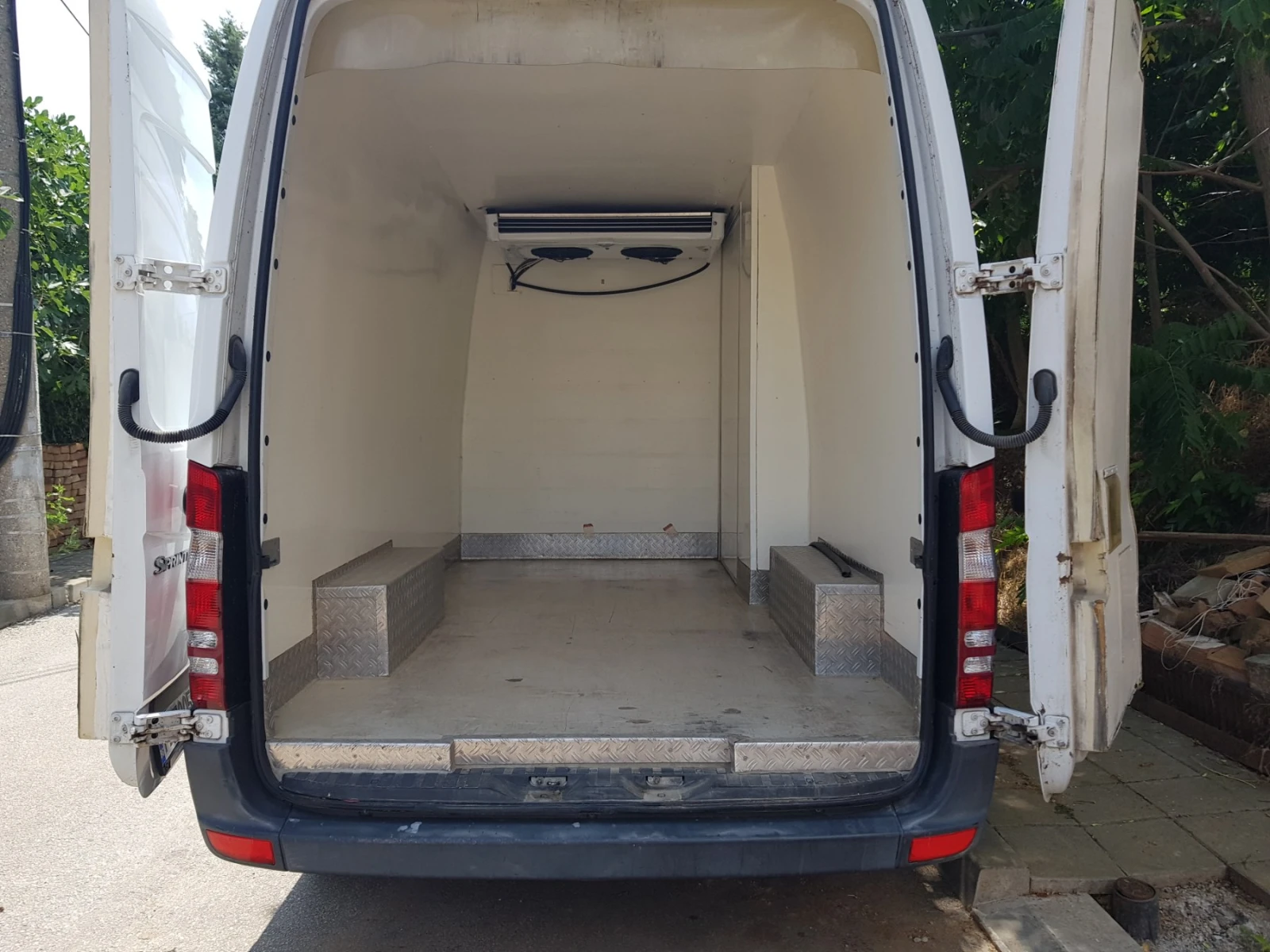 Mercedes-Benz 313 2.2CDI ХЛАДИЛЕН, снимка 10 - Бусове и автобуси - 53831513