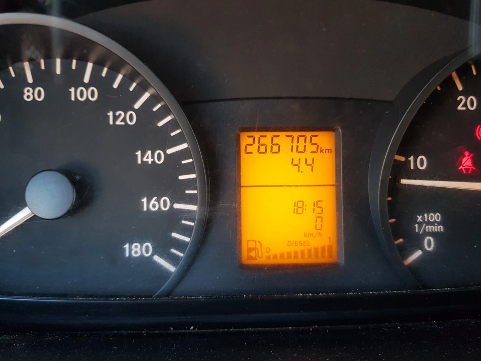 Mercedes-Benz 313 2.2CDI ХЛАДИЛЕН, снимка 8 - Бусове и автобуси - 53831513