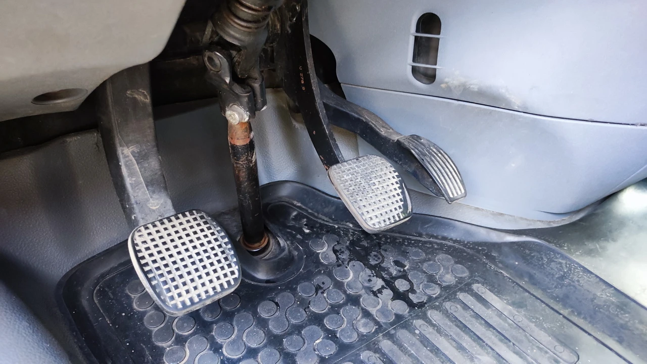 Iveco 35c15 | Mobile.bg   11