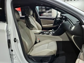 Genesis G70 2.0 Automatic, снимка 8