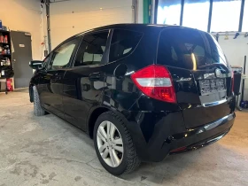 Honda Jazz 1.4 benzin Comfort 99кс - 3100 € / 6063.07 лв. - 92176373 4