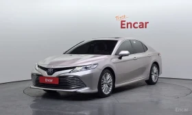 ������ Toyota Camry