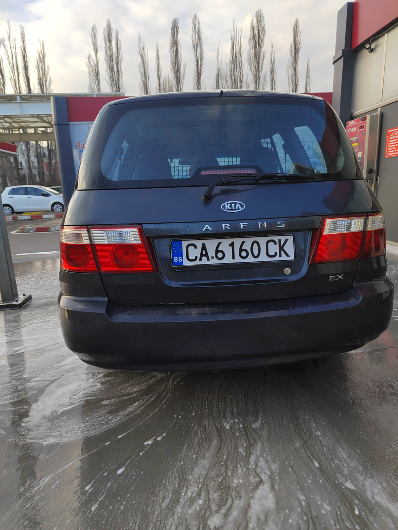 Kia Carens 1.6 газ/бензин , снимка 4 - Автомобили и джипове - 45399253