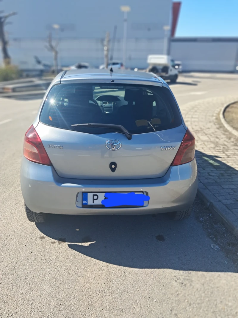 Toyota Yaris, снимка 2 - Автомобили и джипове - 49411655