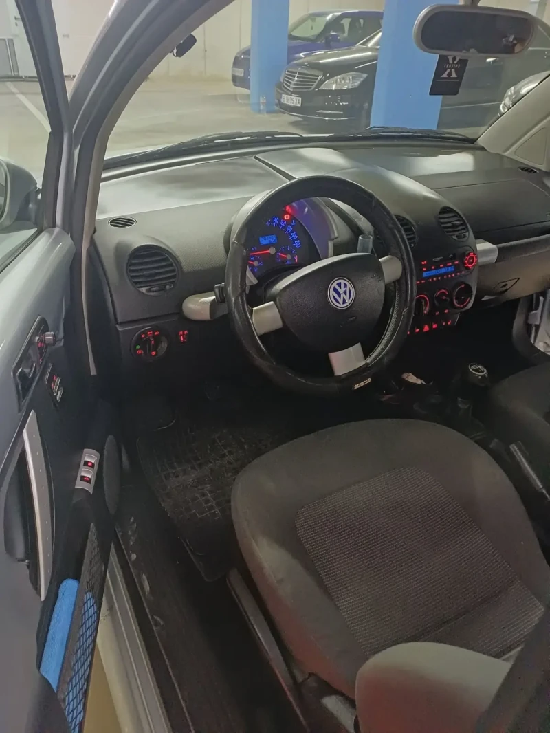 VW Beetle 1.9 TDI 101, снимка 8 - Автомобили и джипове - 49487543