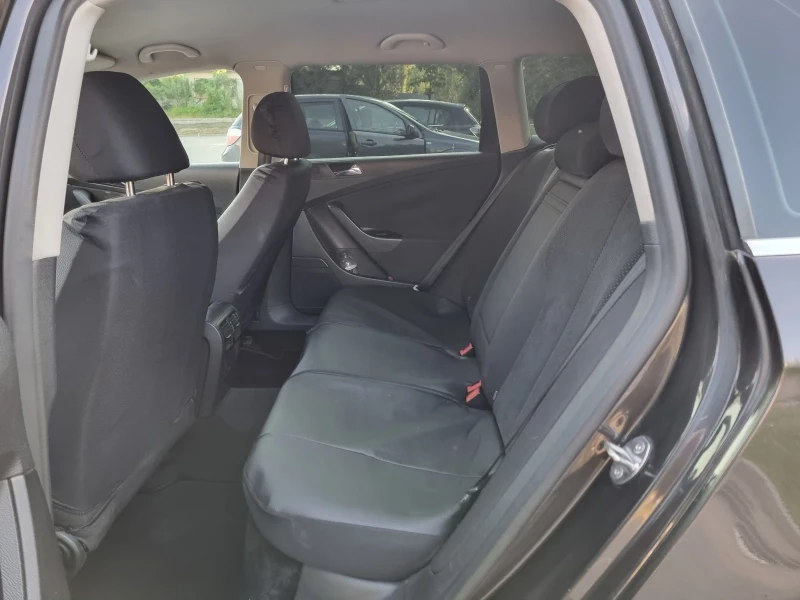 VW Passat, снимка 6 - Автомобили и джипове - 52577943