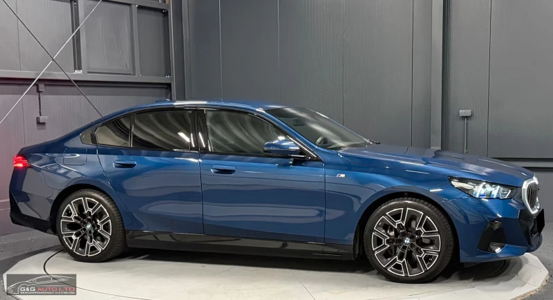 BMW i5 eDRIVE40/M-SPORT/340HP/IC.GLOW/360/ACC/MEMO/799f, снимка 5 - Автомобили и джипове - 51834443