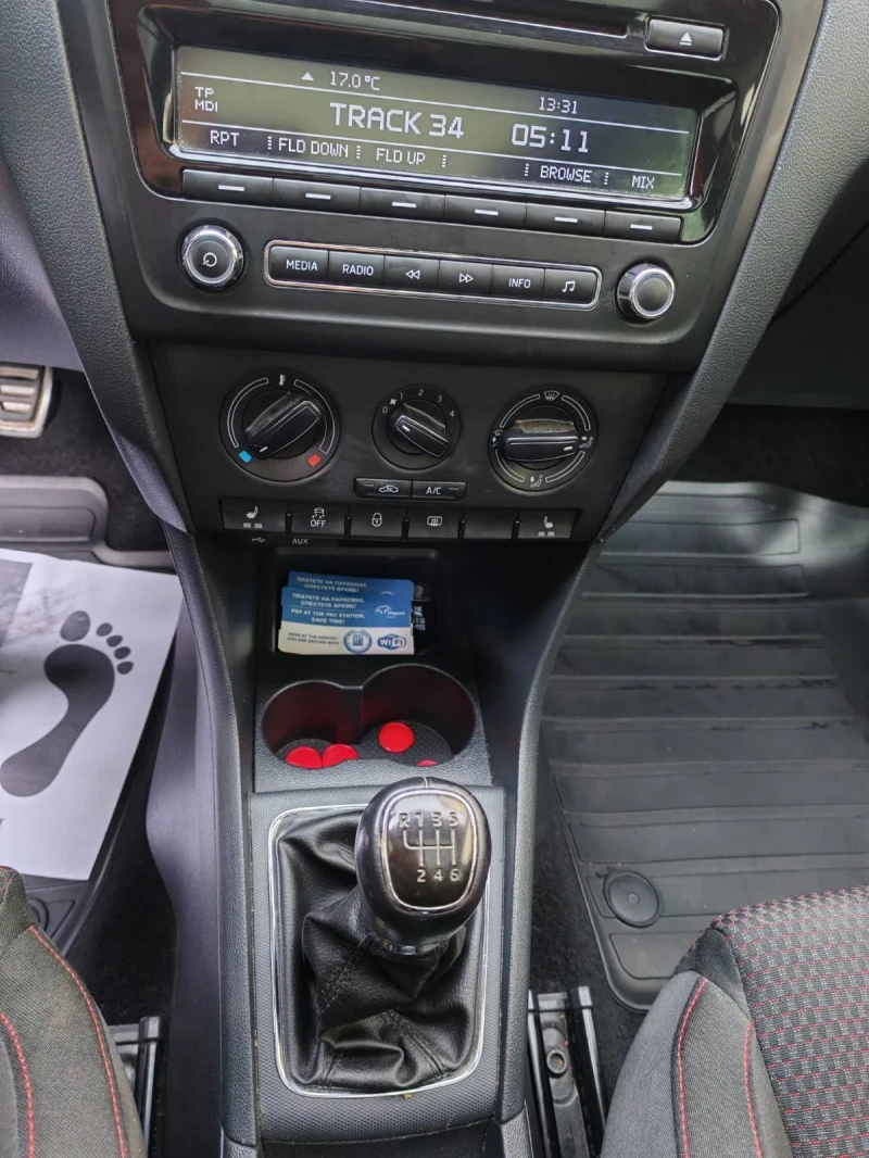 Skoda Rapid Монте Карло, снимка 8 - Автомобили и джипове - 52598282