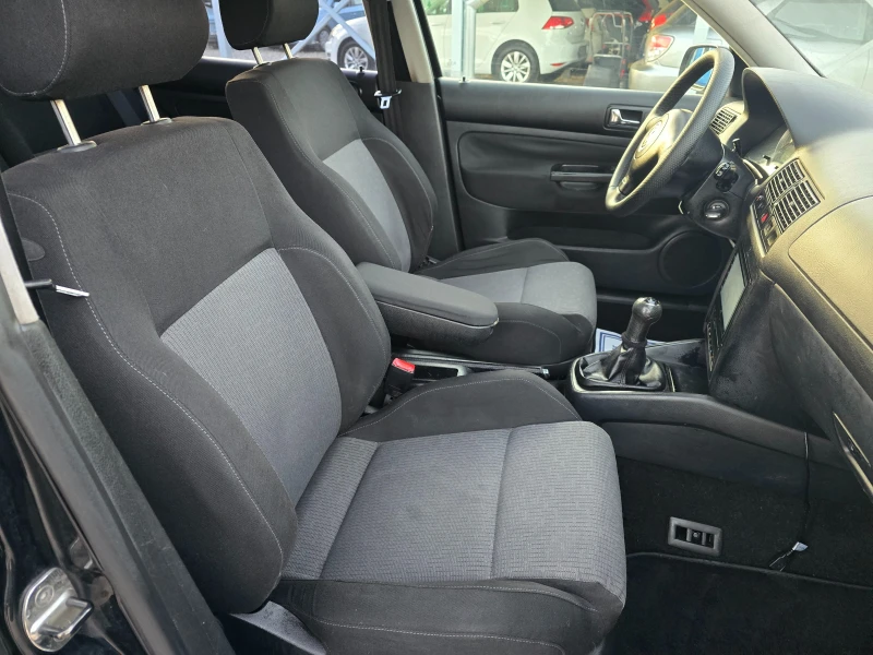 VW Golf 1.9TDI 90КС ! ! КЛИМАТРОНИК , снимка 10 - Автомобили и джипове - 52933287