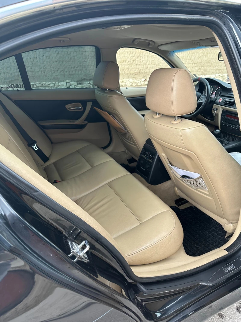BMW 330 330D, снимка 9 - Автомобили и джипове - 53009947