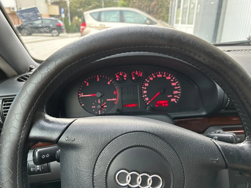 Audi A4 1.9 TDI 110ps, снимка 12 - Автомобили и джипове - 53315337
