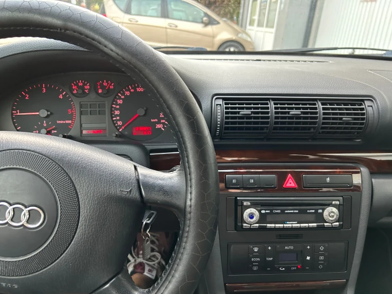 Audi A4 1.9 TDI 110ps, снимка 11 - Автомобили и джипове - 53315337