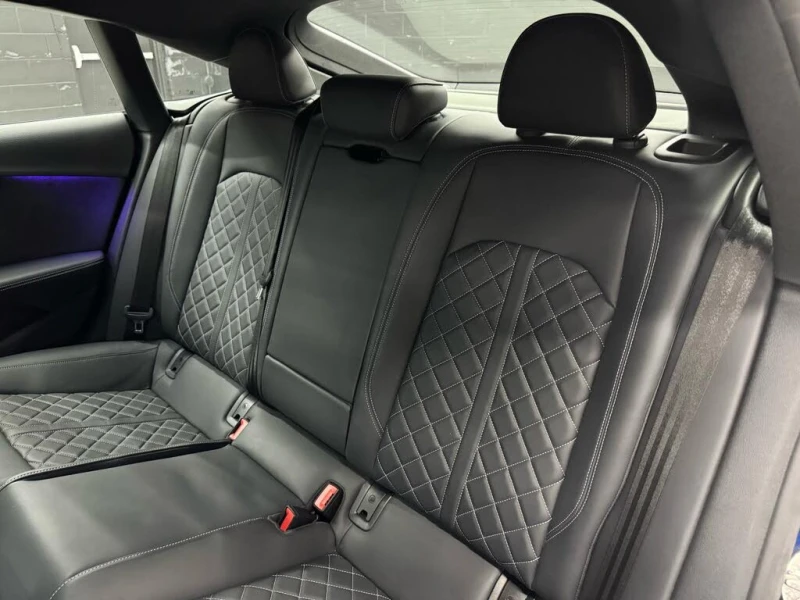 Audi S5 3.0Т* Sportback* quattro* АвтоКредит* (ЦЕНА ДО БГ), снимка 16 - Автомобили и джипове - 53459530