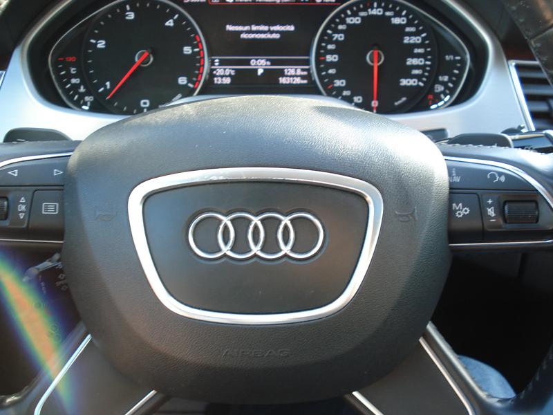 Audi A8 3, 0TDI251ks4x4LEDFULL163000km, снимка 9 - Автомобили и джипове - 20059544