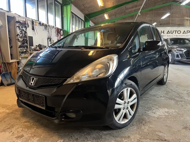 Honda Jazz 1.4 benzin Comfort 99кс - 3100 € / 6063.07 лв. - 92176373 1