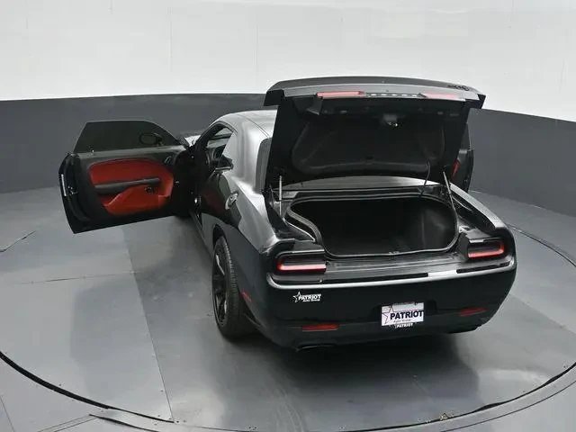 Dodge Challenger SRT Hellcat, снимка 12 - Автомобили и джипове - 54403010