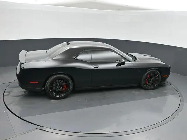 Dodge Challenger SRT Hellcat, снимка 5 - Автомобили и джипове - 54403010