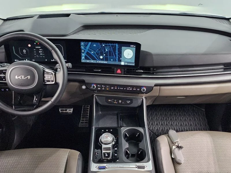 Kia Carnival 3.5 L Automatic, снимка 7 - Автомобили и джипове - 55848141