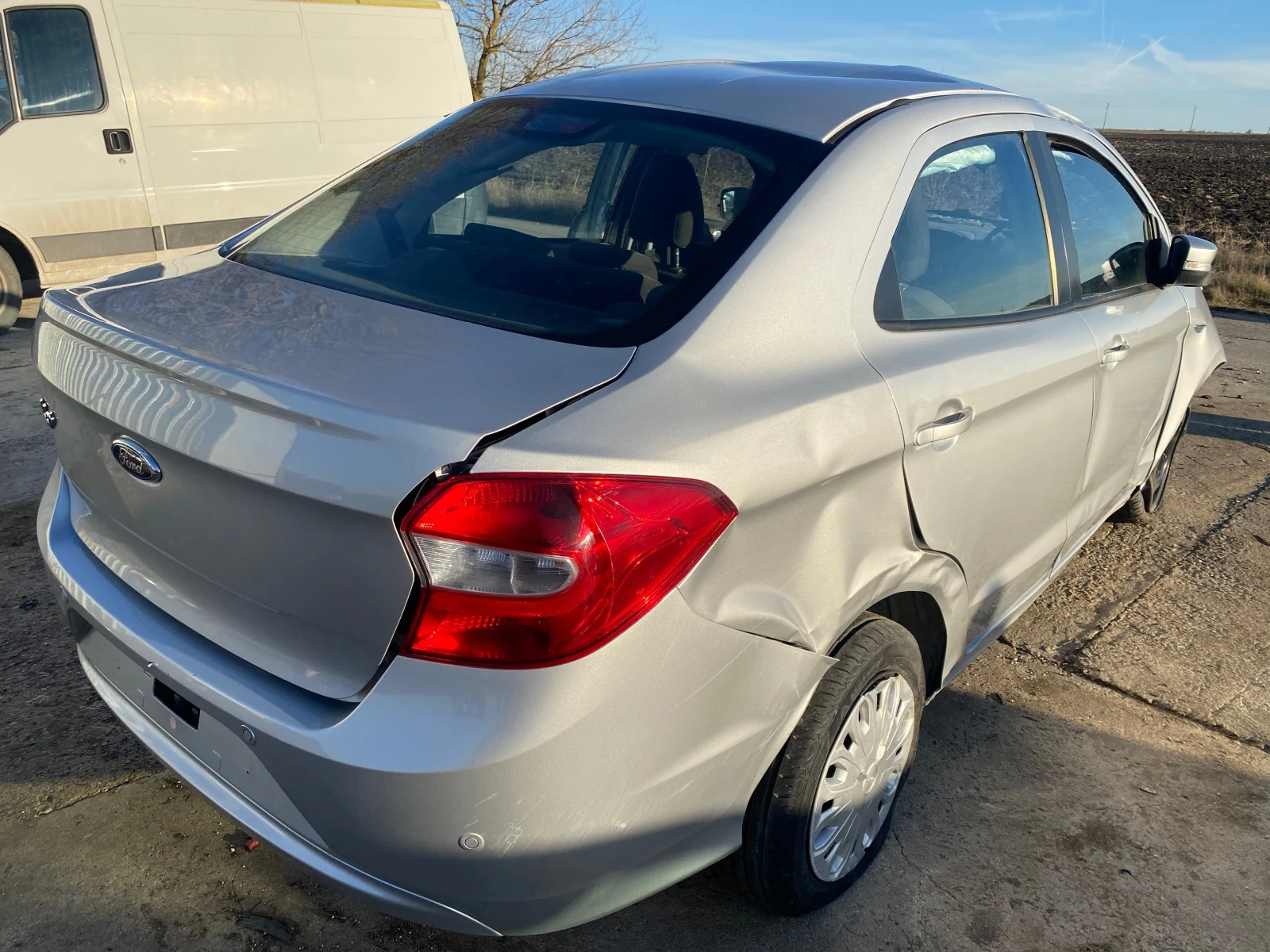 Ford Ka 1.2i - изображение 6