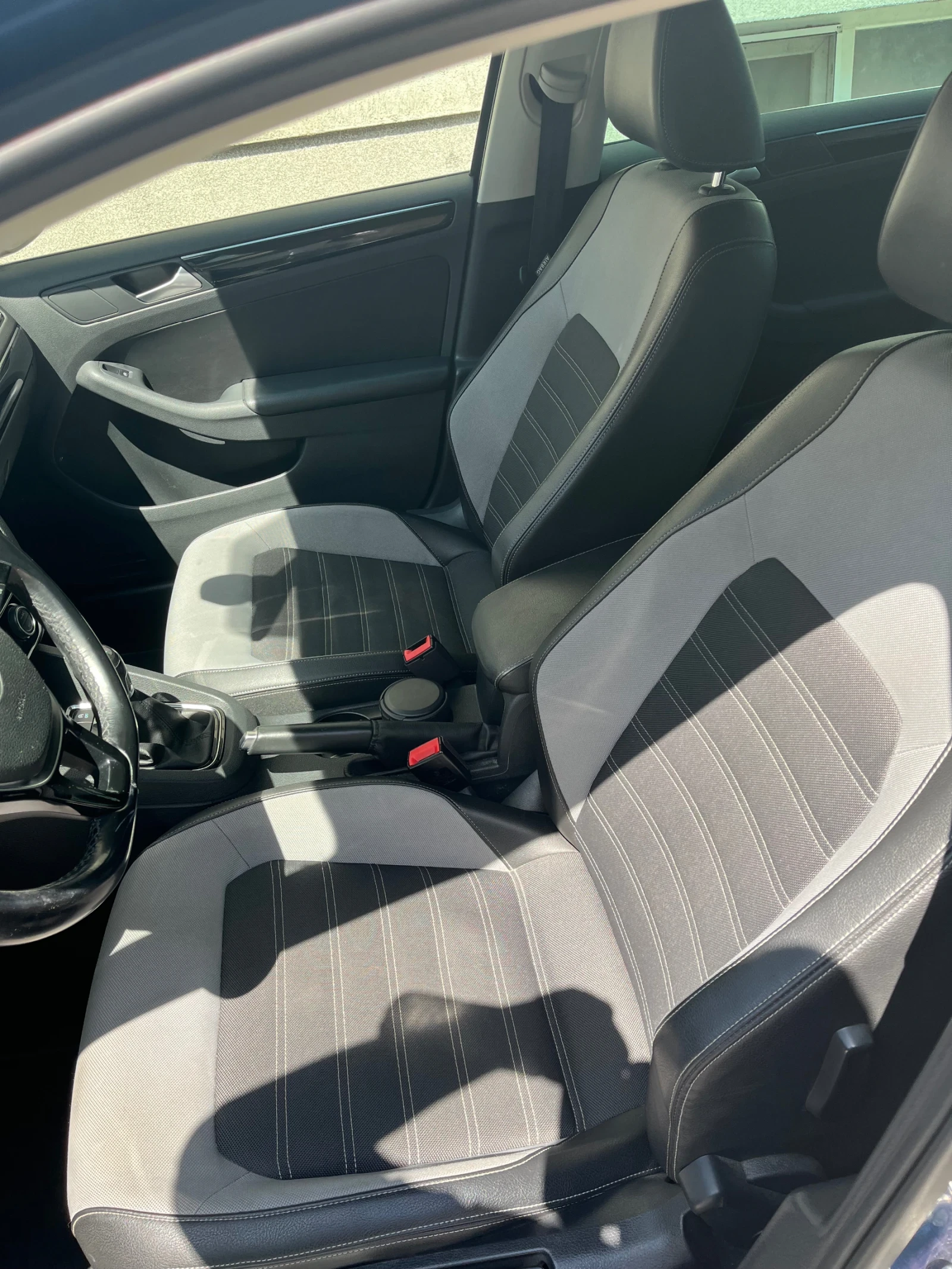 VW Jetta  - изображение 5