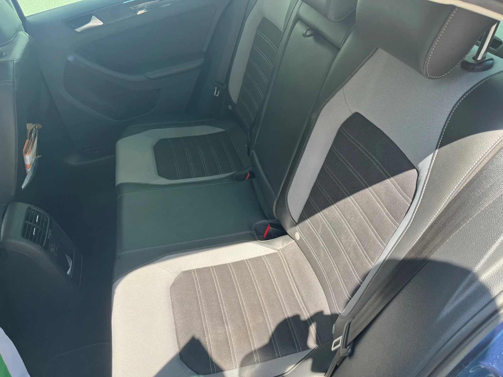 VW Jetta  - изображение 8