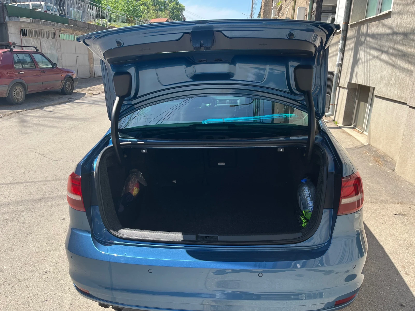 VW Jetta  - изображение 9