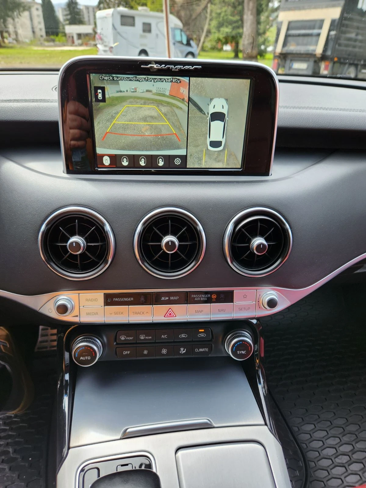 Kia Stinger 2.2crdi, 4х4, GT, КУПУВАНА ОТ КИА-БГ - изображение 9