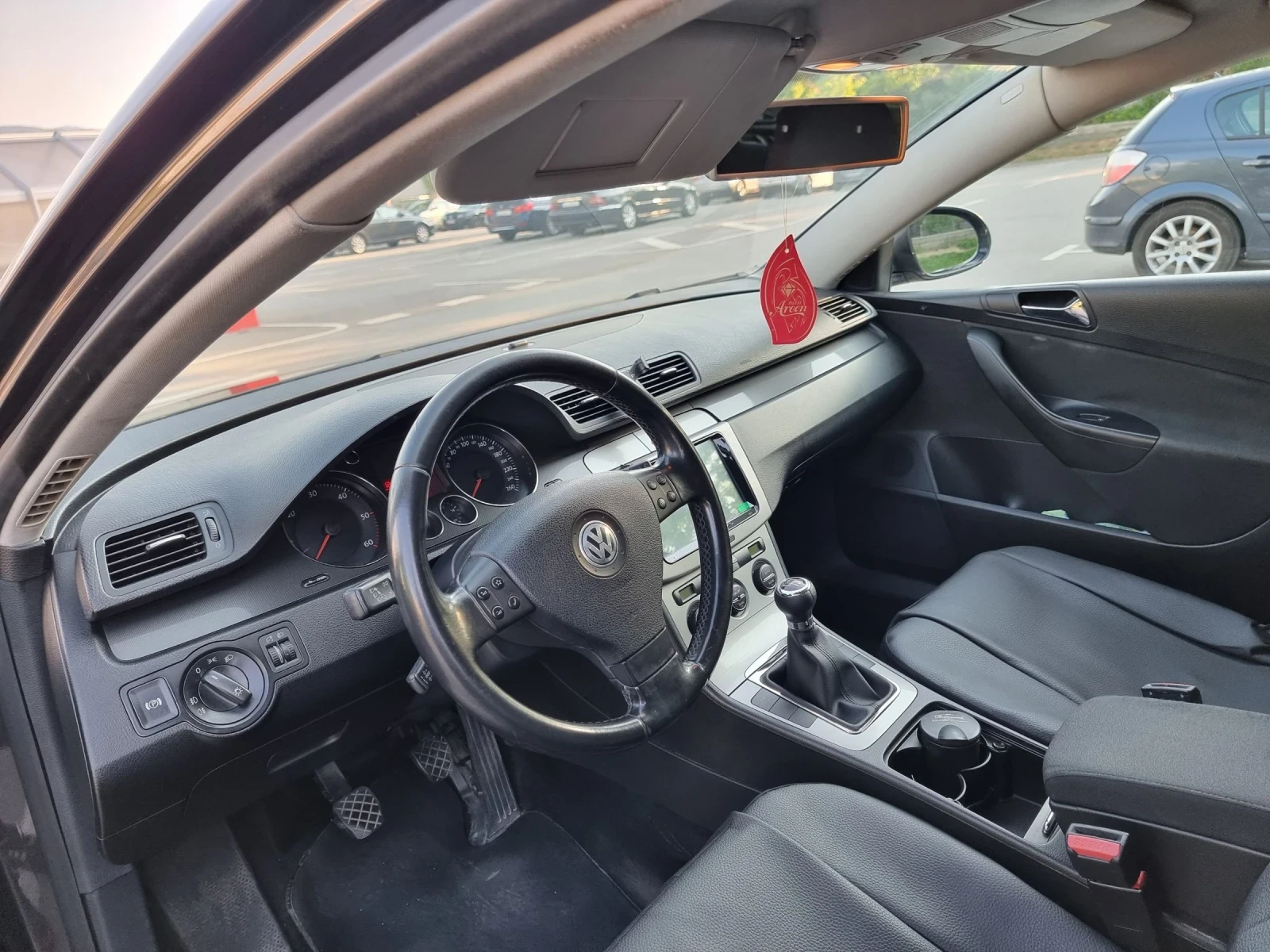 VW Passat  - изображение 5