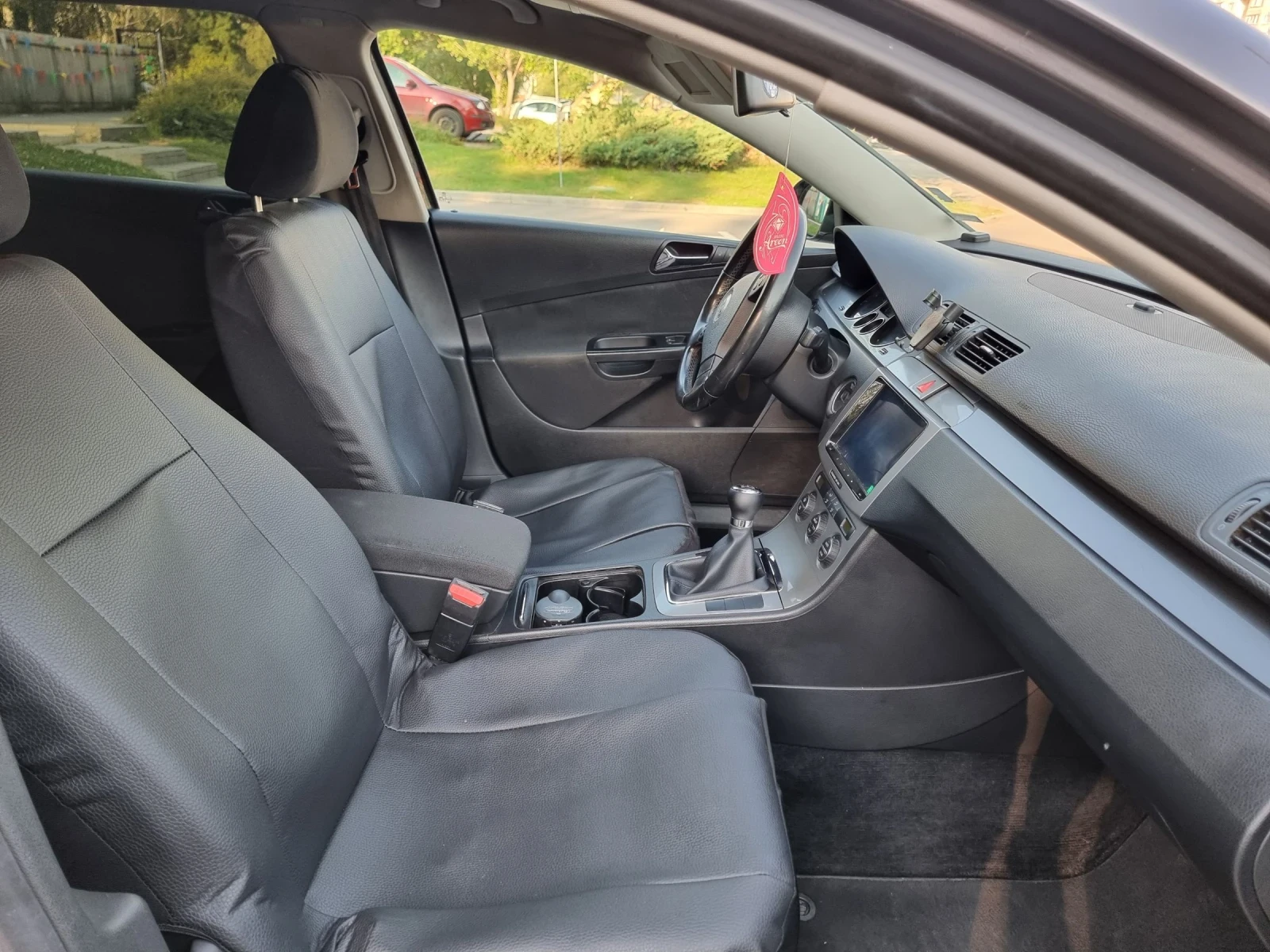 VW Passat  - изображение 7