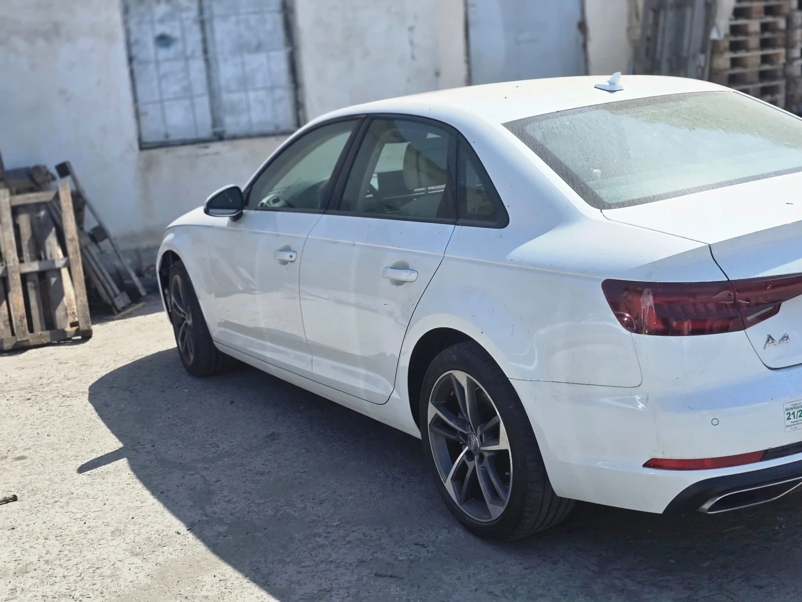 Audi A4  - изображение 4