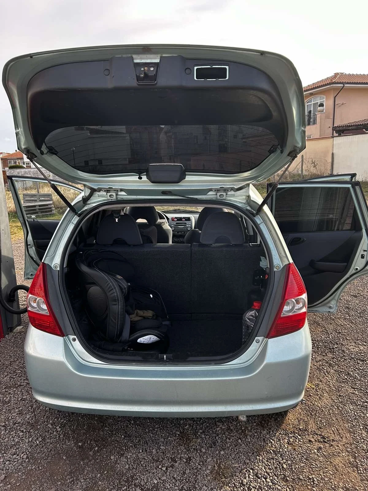 Honda Jazz  - изображение 10