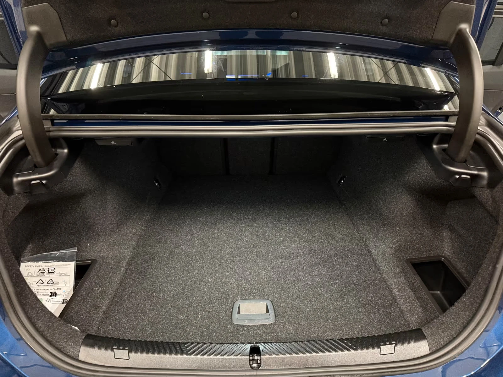 BMW i5 eDRIVE40/M-SPORT/340HP/IC.GLOW/360/ACC/MEMO/799f - изображение 8