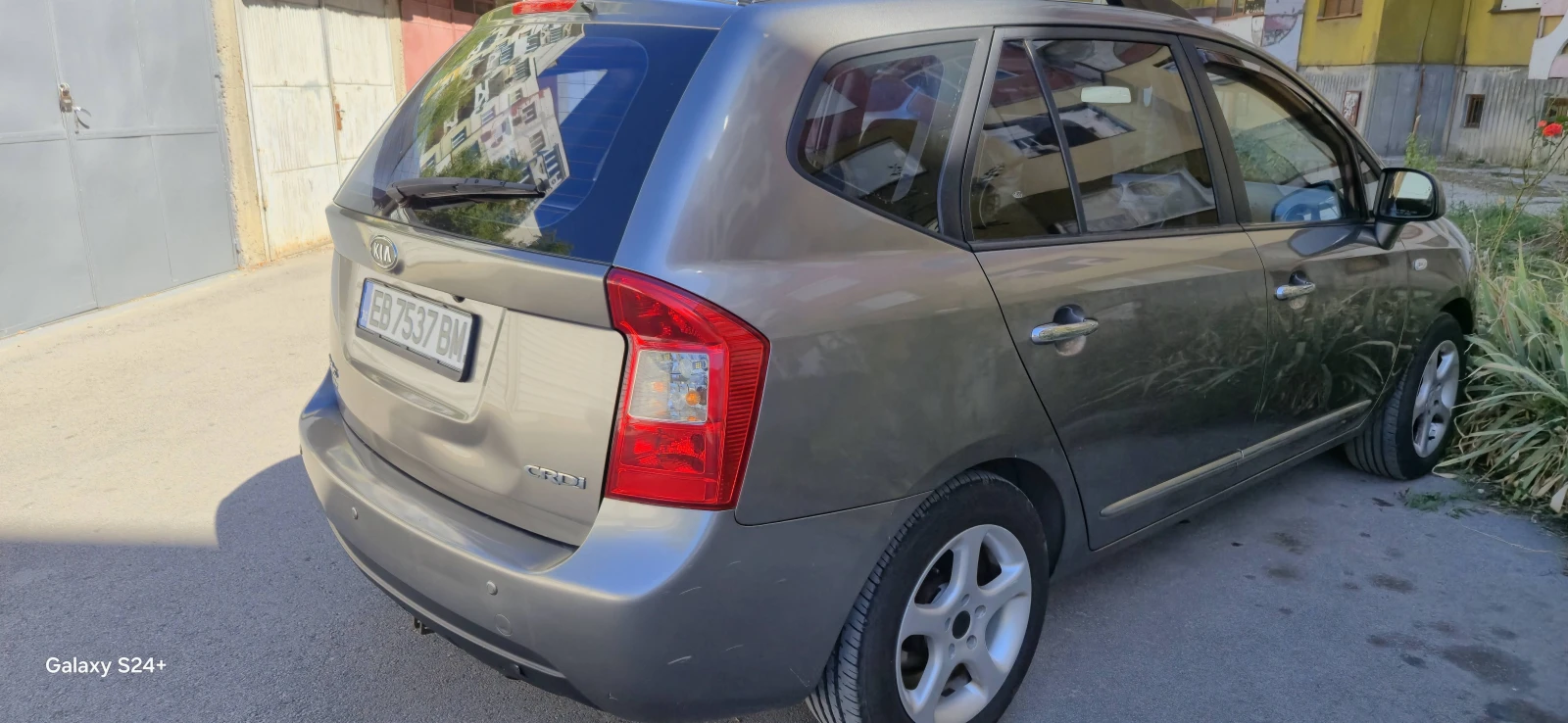 Kia Carens CRDi - изображение 2