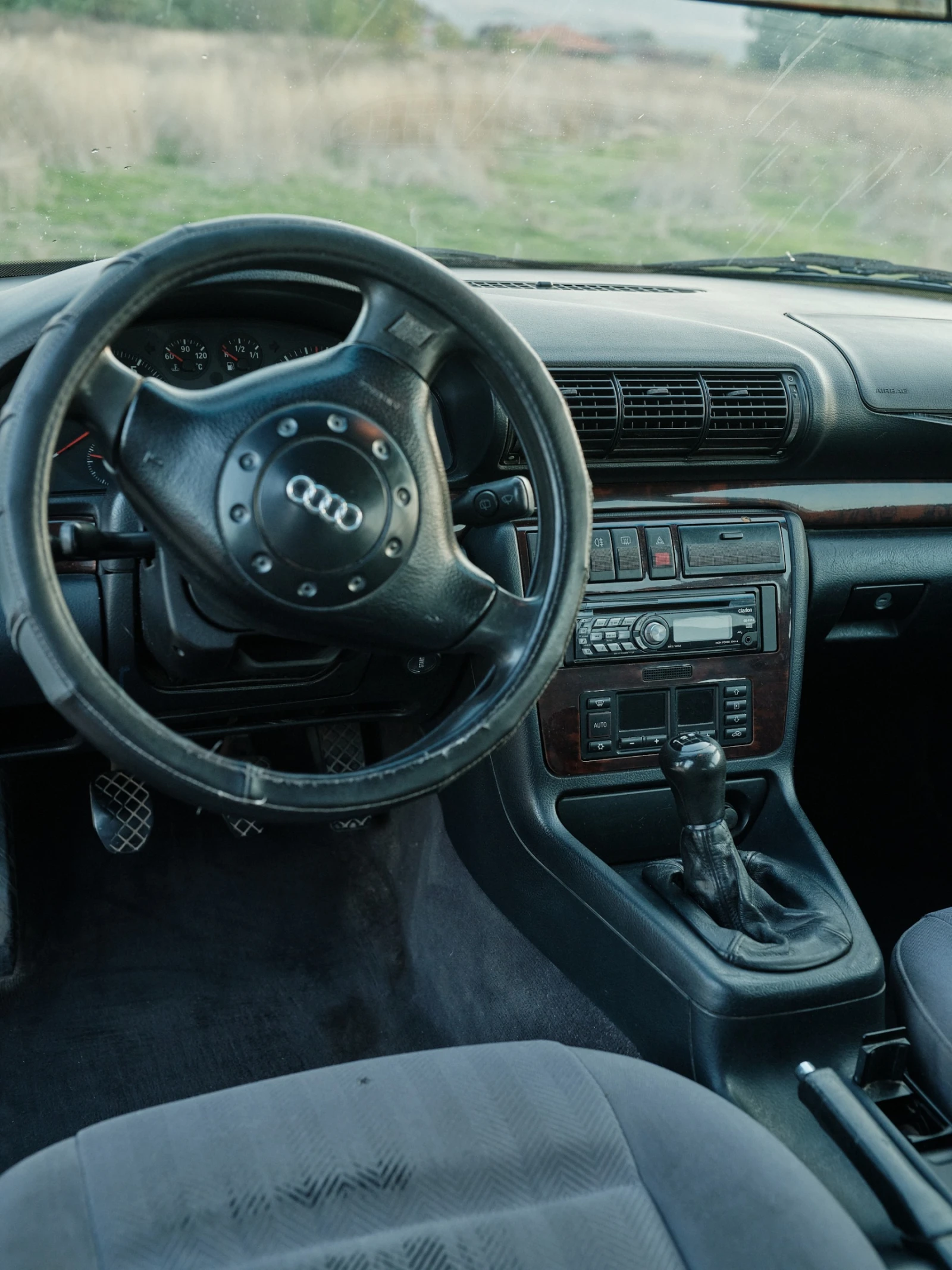 Audi A4 | Mobile.bg   13