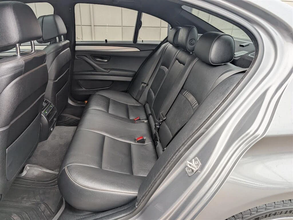 BMW 528 *  *    *   *  | Mobile.bg   15